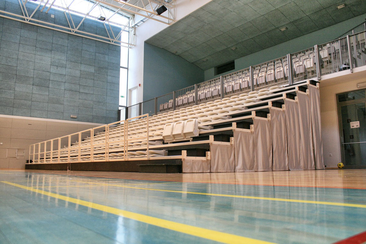 Tribuna